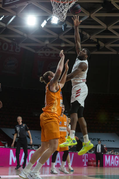 展现了强大 展现了强大